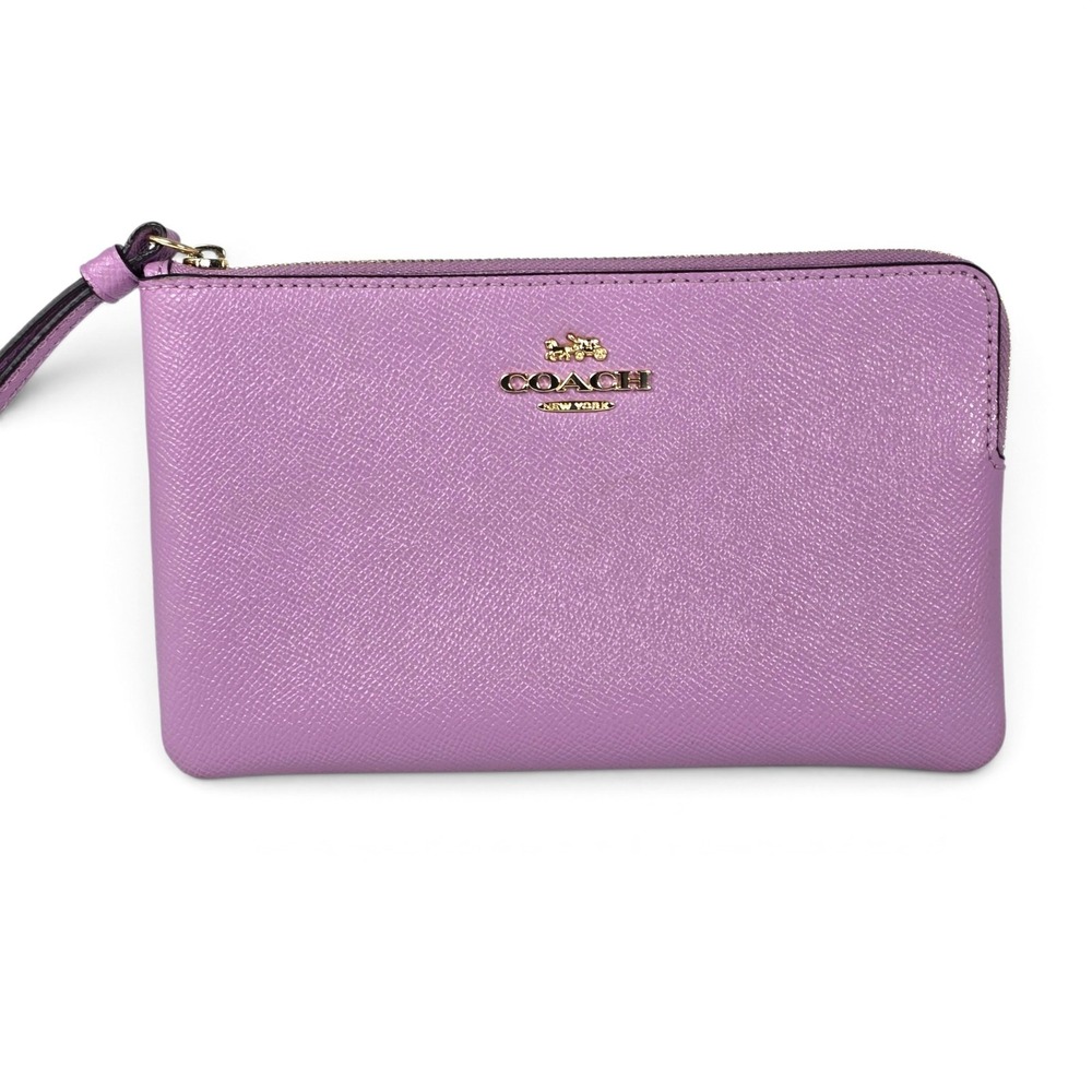 Coach Large Corner Zip Wristlet Purple Crossgrain Leather Gold Tone Logo